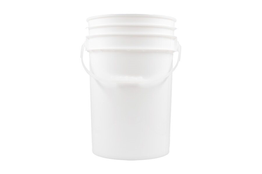 20 L White HDPE Round Pail with Natural Color Plastic Handle