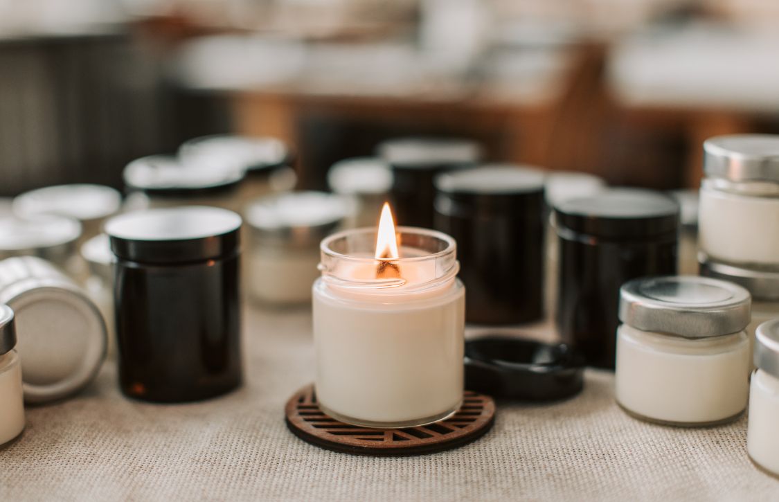 jar candles of various colors for sale