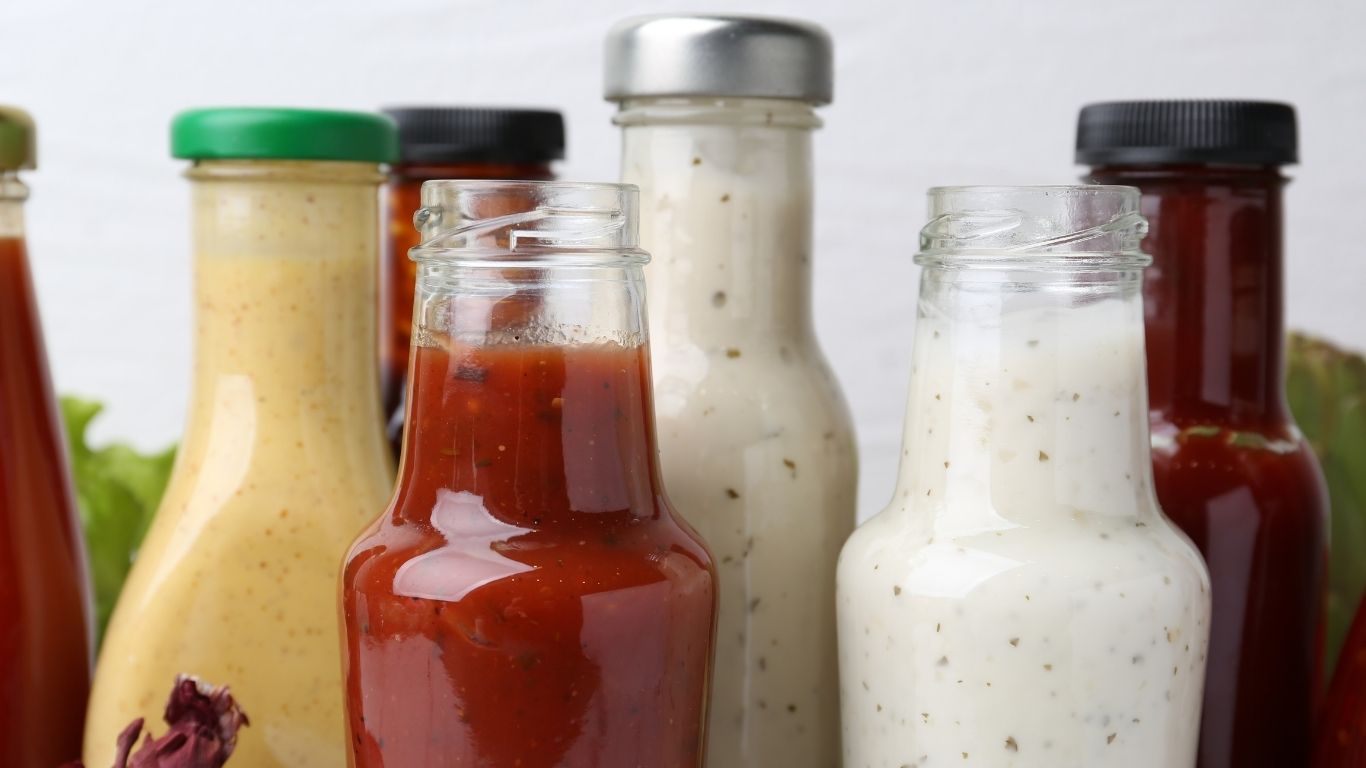 The Best Ring Neck Bottles for Professional BBQ Sauce Branding