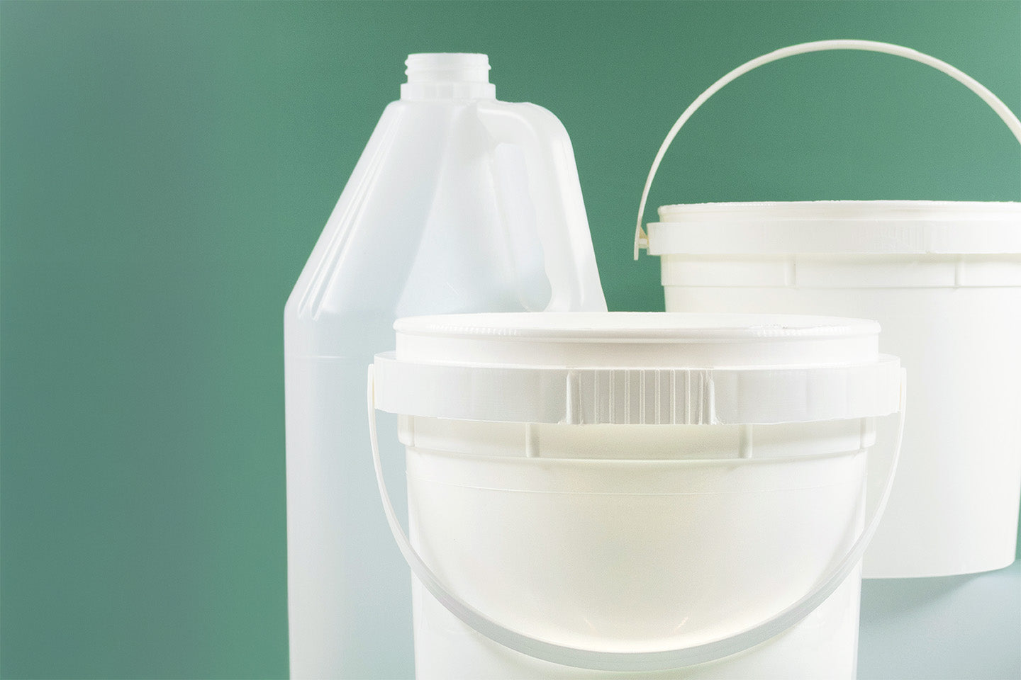 Plastic Pails, Tubs & Drums
