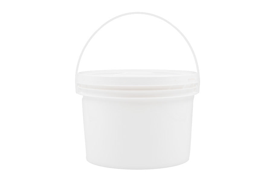 4 L white plastic pail